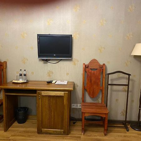 Hotel Fortetsya Hetmana Hatne Luaran gambar