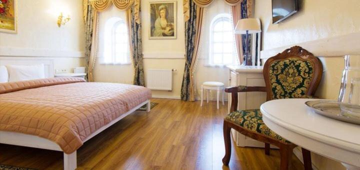 Hotel Fortetsya Hetmana Hatne Luaran gambar