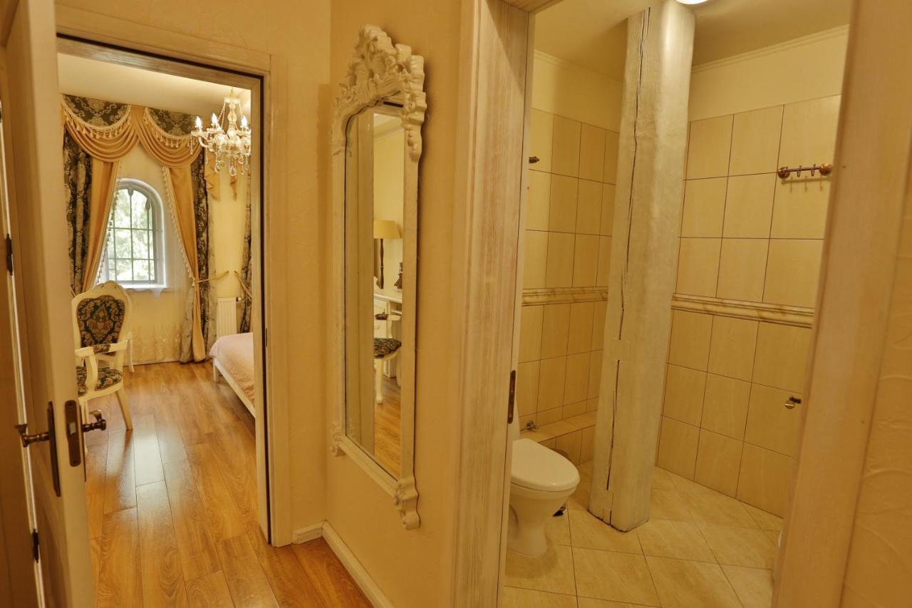 Hotel Fortetsya Hetmana Hatne Luaran gambar